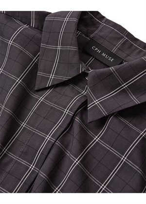 Aurora oversize skjorte Grey Pinstripe W. Black Copenhagen Muse